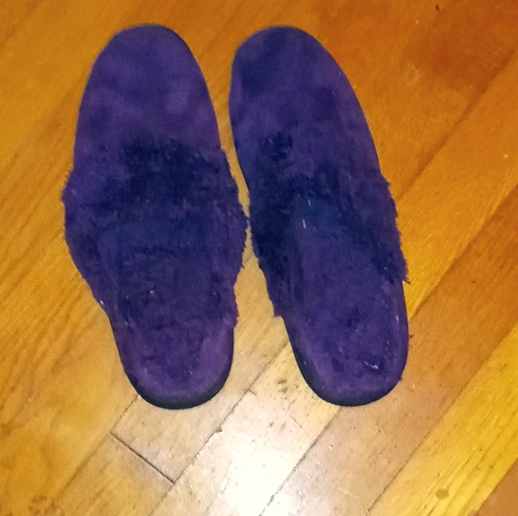 purple isotoner slippers
